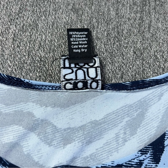 Clara Sun Woo Blue Zebra Casual Top - Picture 4 of 10